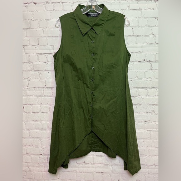 Norma Kamali Sleeveless Button Down Tunic Top - Picture 1 of 14